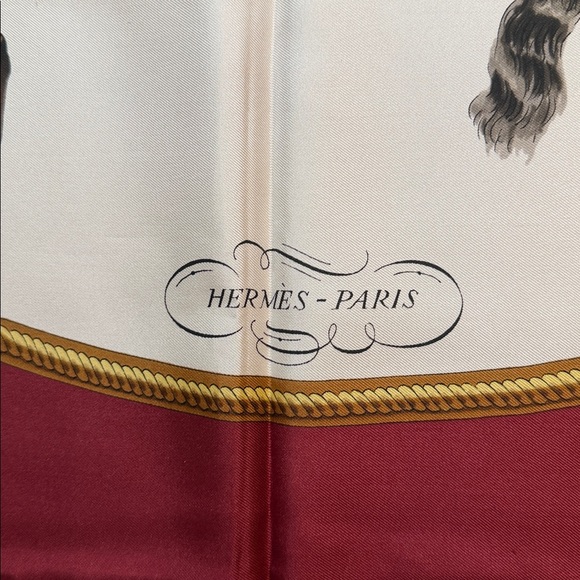 ⭐️NEW in Package Hermes Reprise Silk Scarf Equestrian⭐️ - Picture 5 of 10